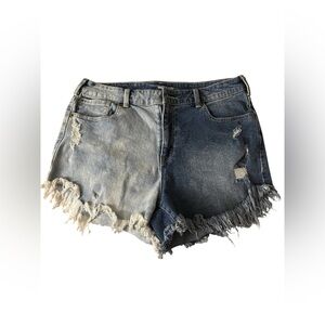 INC DENIM SHORT